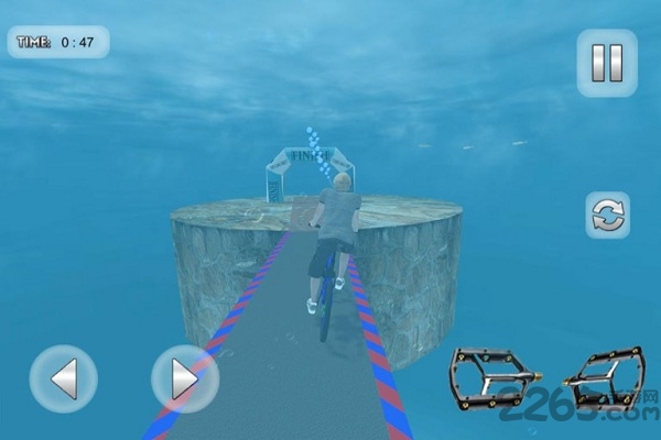 海底特技自行车游戏